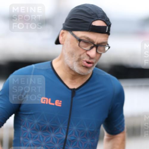 16.08.2026 - KN Förde Triathlon 2026 Antke Förster http://msf.ph/oto/9997649 16.08.2026 12:18:54 Laufen  meine-sportfotos.de