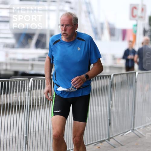 16.08.2026 - KN Förde Triathlon 2026 Antke Förster http://msf.ph/oto/9997729 16.08.2026 12:21:18 Laufen  meine-sportfotos.de