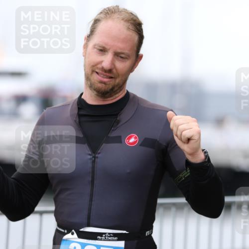 16.08.2026 - KN Förde Triathlon 2026 Antke Förster http://msf.ph/oto/9997736 16.08.2026 12:21:24 Laufen  meine-sportfotos.de