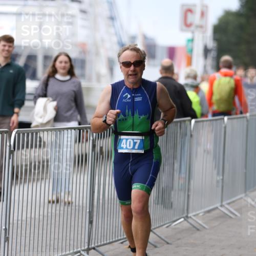16.08.2026 - KN Förde Triathlon 2026 Antke Förster http://msf.ph/oto/9997775 16.08.2026 12:22:36 Laufen  meine-sportfotos.de