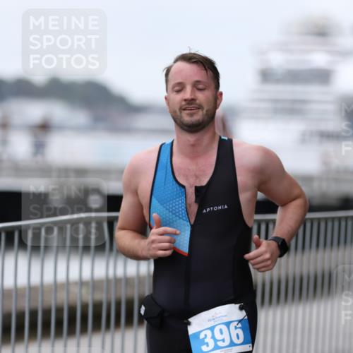 16.08.2026 - KN Förde Triathlon 2026 Antke Förster http://msf.ph/oto/9997785 16.08.2026 12:22:50 Laufen  meine-sportfotos.de