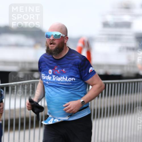 16.08.2026 - KN Förde Triathlon 2026 Antke Förster http://msf.ph/oto/9997791 16.08.2026 12:22:54 Laufen  meine-sportfotos.de
