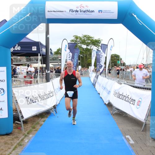16.08.2026 - KN Förde Triathlon 2026 Markus Tischler http://msf.ph/oto/9997830 16.08.2026 12:02:08 Ziel 325, 325 meine-sportfotos.de
