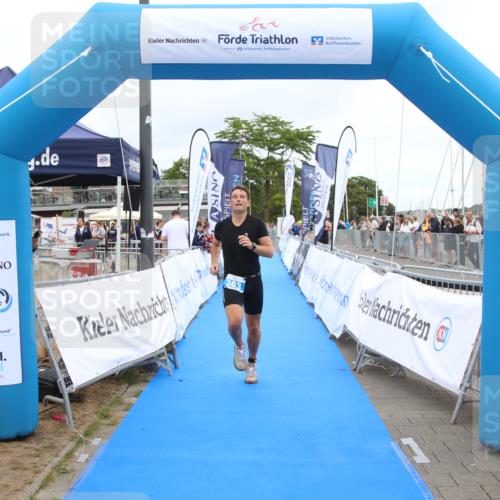 16.08.2026 - KN Förde Triathlon 2026 Markus Tischler http://msf.ph/oto/9997837 16.08.2026 12:02:28 Ziel 363, 363 meine-sportfotos.de