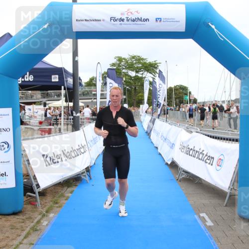 16.08.2026 - KN Förde Triathlon 2026 Markus Tischler http://msf.ph/oto/9997899 16.08.2026 12:03:43 Ziel 312, 312 meine-sportfotos.de