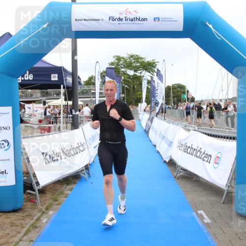 16.08.2026 - KN Förde Triathlon 2026 Markus Tischler http://msf.ph/oto/9997904 16.08.2026 12:03:43 Ziel 312, 312 meine-sportfotos.de