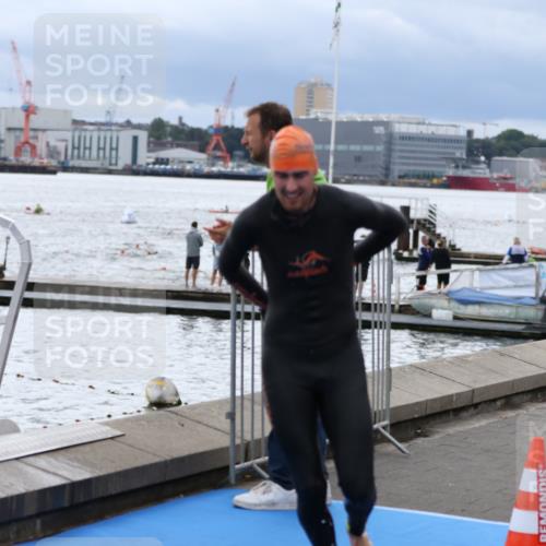 16.08.2026 - KN Förde Triathlon 2026 Antke Förster http://msf.ph/oto/9997943 16.08.2026 12:41:34 Schwimmen 506, 523, 528, 540, 543, 511, 520, 524, 527 meine-sportfotos.de