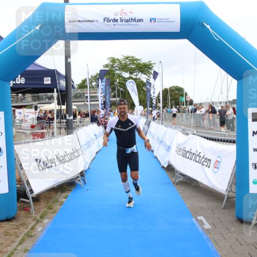 16.08.2026 - KN Förde Triathlon 2026 Markus Tischler http://msf.ph/oto/9997974 16.08.2026 12:04:59 Ziel 359, 359 meine-sportfotos.de