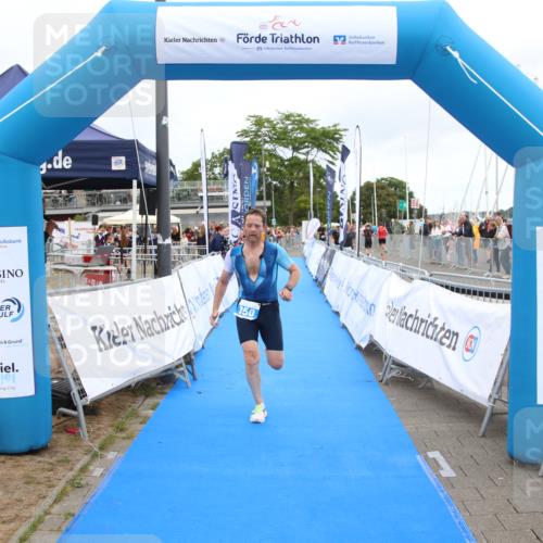 16.08.2026 - KN Förde Triathlon 2026 Markus Tischler http://msf.ph/oto/9997988 16.08.2026 12:05:28 Ziel 350, 350 meine-sportfotos.de