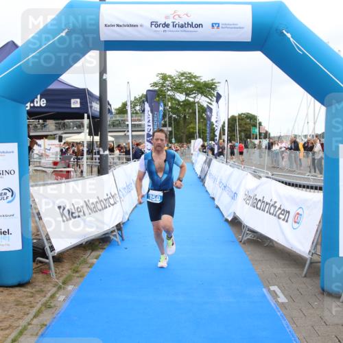 16.08.2026 - KN Förde Triathlon 2026 Markus Tischler http://msf.ph/oto/9997993 16.08.2026 12:05:29 Ziel 350, 350 meine-sportfotos.de