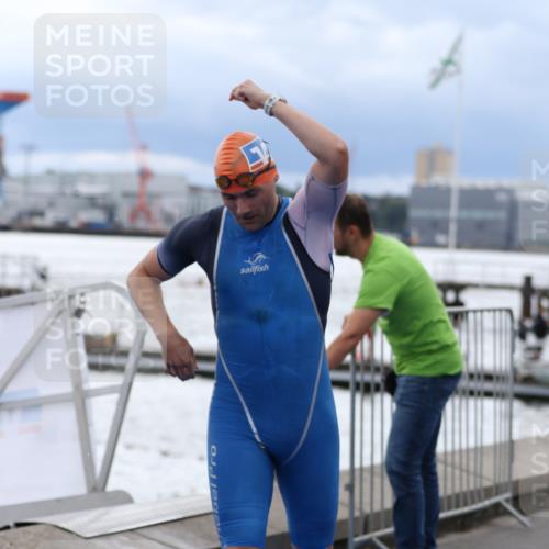 16.08.2026 - KN Förde Triathlon 2026 Antke Förster http://msf.ph/oto/9998022 16.08.2026 12:44:20 Schwimmen 532, 553, 575, 541, 544, 546, 548, 556, 558, 598 meine-sportfotos.de