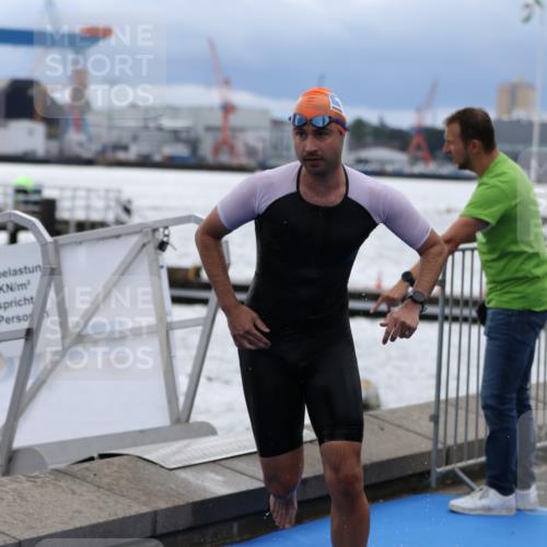 16.08.2026 - KN Förde Triathlon 2026 Antke Förster http://msf.ph/oto/9998057 16.08.2026 12:45:07 Schwimmen 546, 549, 588, 550, 559, 574 meine-sportfotos.de