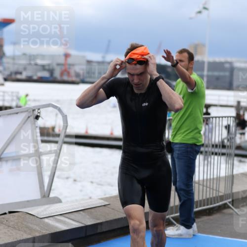 16.08.2026 - KN Förde Triathlon 2026 Antke Förster http://msf.ph/oto/9998089 16.08.2026 12:45:56 Schwimmen 515, 545, 557, 561, 562, 580, 587, 517, 535, 555, 569, 571, 701 meine-sportfotos.de