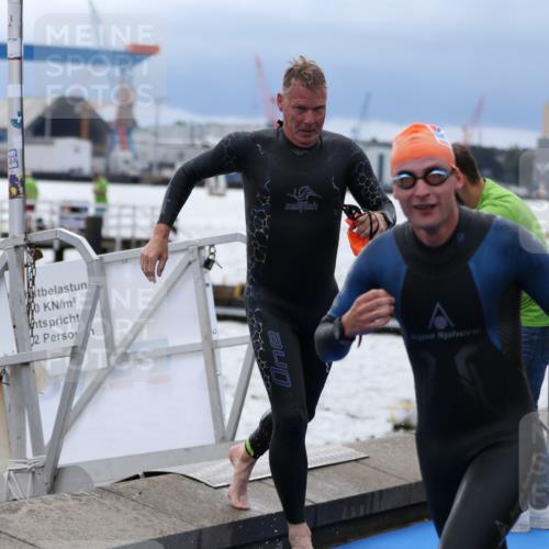 16.08.2026 - KN Förde Triathlon 2026 Antke Förster http://msf.ph/oto/9998162 16.08.2026 12:48:09 Schwimmen 565, 568, 572, 702, 707, 539, 581, 586, 600, 733 meine-sportfotos.de