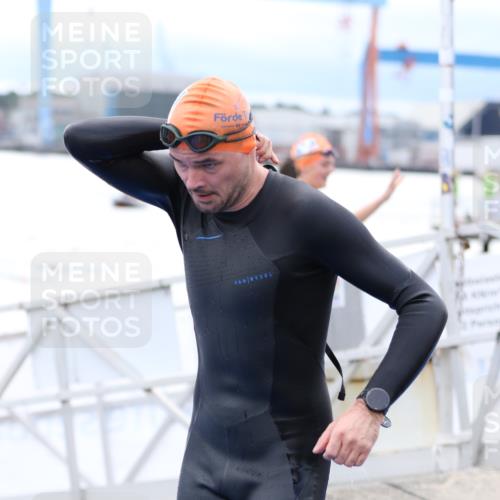 16.08.2026 - KN Förde Triathlon 2026 Antke Förster http://msf.ph/oto/9998248 16.08.2026 12:50:40 Schwimmen 602, 603, 611, 704, 721, 740, 596, 599, 607, 706, 713, 714, 718, 724, 727 meine-sportfotos.de