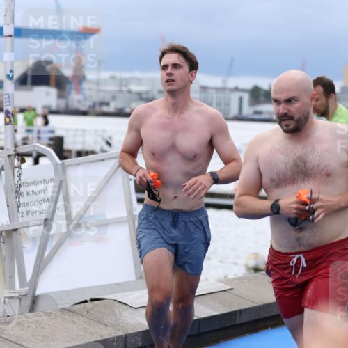 16.08.2026 - KN Förde Triathlon 2026 Antke Förster http://msf.ph/oto/9998263 16.08.2026 12:50:55 Schwimmen 596, 599, 603, 607, 706, 714, 727, 713, 715, 718, 723, 724, 725, 729 meine-sportfotos.de