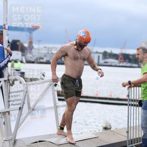 16.08.2026 - KN Förde Triathlon 2026 Antke Förster http://msf.ph/oto/9998301 16.08.2026 12:52:32 Schwimmen 606, 604, 606, 716, 722, 735 meine-sportfotos.de