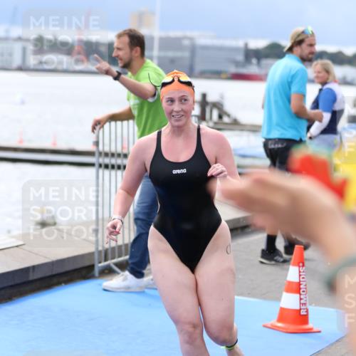 16.08.2026 - KN Förde Triathlon 2026 Antke Förster http://msf.ph/oto/9998310 16.08.2026 12:52:50 Schwimmen 606, 716, 577, 604, 722, 731, 735, 743 meine-sportfotos.de