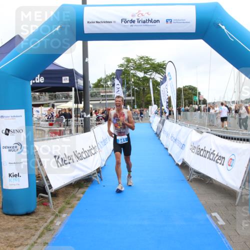 16.08.2026 - KN Förde Triathlon 2026 Markus Tischler http://msf.ph/oto/9998328 16.08.2026 12:06:00 Ziel 341, 341 meine-sportfotos.de