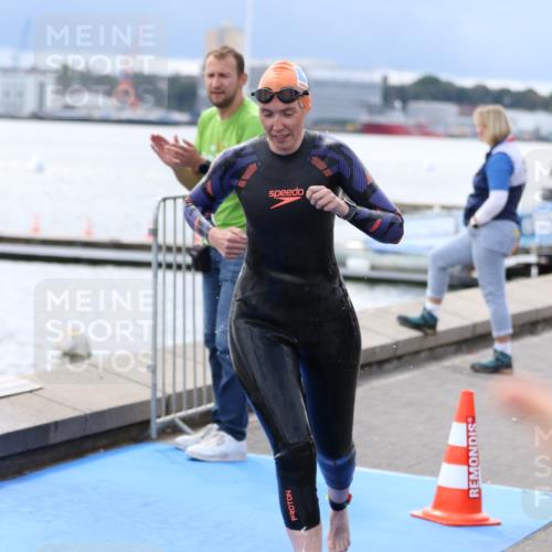 16.08.2026 - KN Förde Triathlon 2026 Antke Förster http://msf.ph/oto/9998331 16.08.2026 12:53:07 Schwimmen 577, 604, 716, 722, 735, 743, 610, 731, 743 meine-sportfotos.de