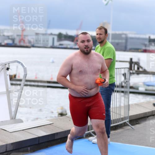 16.08.2026 - KN Förde Triathlon 2026 Antke Förster http://msf.ph/oto/9998342 16.08.2026 12:53:19 Schwimmen 577, 610, 731, 735, 743, 610 meine-sportfotos.de