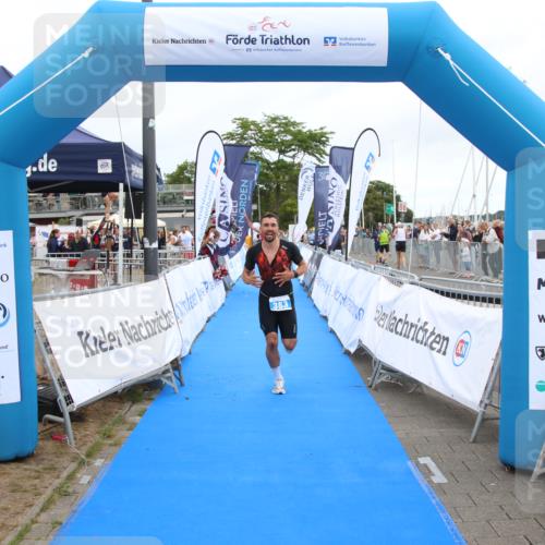 16.08.2026 - KN Förde Triathlon 2026 Markus Tischler http://msf.ph/oto/9998444 16.08.2026 12:07:03 Ziel 354, 383, 354, 383 meine-sportfotos.de