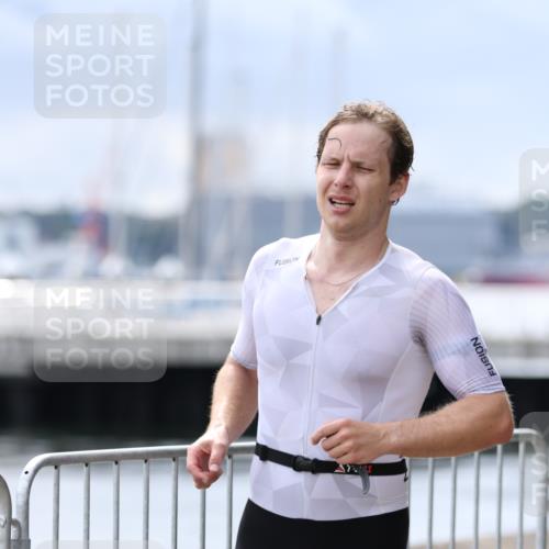 16.08.2026 - KN Förde Triathlon 2026 Antke Förster http://msf.ph/oto/9998466 16.08.2026 13:16:53 Laufen  meine-sportfotos.de