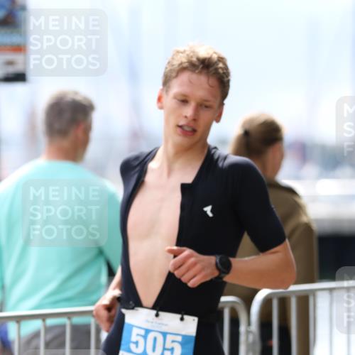 16.08.2026 - KN Förde Triathlon 2026 Antke Förster http://msf.ph/oto/9998472 16.08.2026 13:21:51 Laufen  meine-sportfotos.de