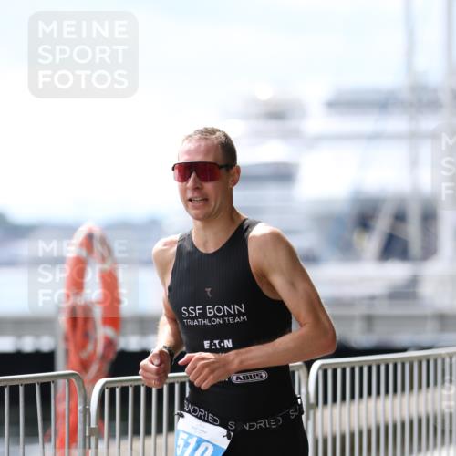 16.08.2026 - KN Förde Triathlon 2026 Antke Förster http://msf.ph/oto/9998477 16.08.2026 13:22:14 Laufen  meine-sportfotos.de