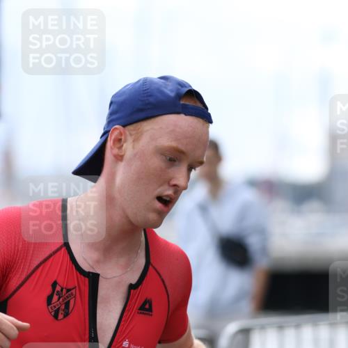 16.08.2026 - KN Förde Triathlon 2026 Antke Förster http://msf.ph/oto/9998528 16.08.2026 13:25:35 Laufen  meine-sportfotos.de