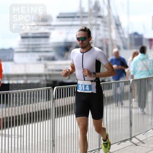 16.08.2026 - KN Förde Triathlon 2026 Antke Förster http://msf.ph/oto/9998532 16.08.2026 13:25:56 Laufen  meine-sportfotos.de