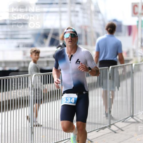 16.08.2026 - KN Förde Triathlon 2026 Antke Förster http://msf.ph/oto/9998556 16.08.2026 13:26:30 Laufen  meine-sportfotos.de