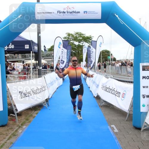 16.08.2026 - KN Förde Triathlon 2026 Markus Tischler http://msf.ph/oto/9998615 16.08.2026 12:08:01 Ziel 345, 345 meine-sportfotos.de