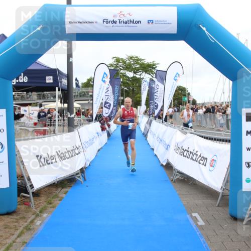 16.08.2026 - KN Förde Triathlon 2026 Markus Tischler http://msf.ph/oto/9998639 16.08.2026 12:08:15 Ziel 343, 343 meine-sportfotos.de
