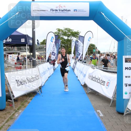 16.08.2026 - KN Förde Triathlon 2026 Markus Tischler http://msf.ph/oto/9998792 16.08.2026 12:09:20 Ziel 355, 355 meine-sportfotos.de