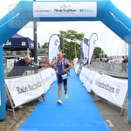 16.08.2026 - KN Förde Triathlon 2026 Markus Tischler http://msf.ph/oto/9999826 16.08.2026 12:15:21 Ziel 327, 352, 397, 327, 352, 397 meine-sportfotos.de