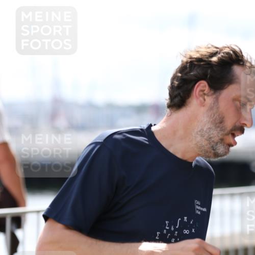 16.08.2026 - KN Förde Triathlon 2026 Antke Förster http://msf.ph/oto/9999831 16.08.2026 13:54:16 Laufen  meine-sportfotos.de