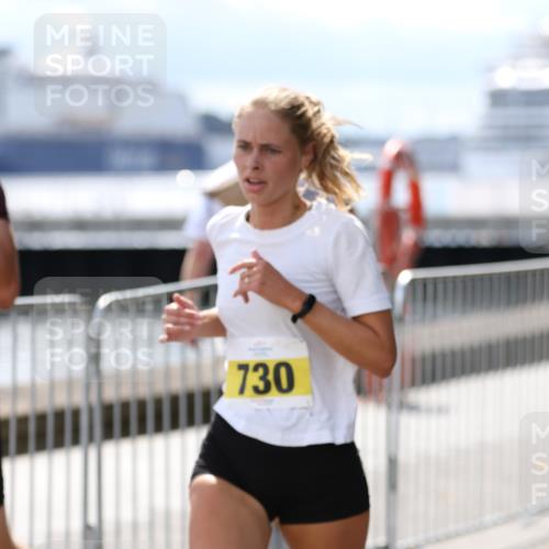 16.08.2026 - KN Förde Triathlon 2026 Antke Förster http://msf.ph/oto/9999840 16.08.2026 13:54:56 Laufen  meine-sportfotos.de