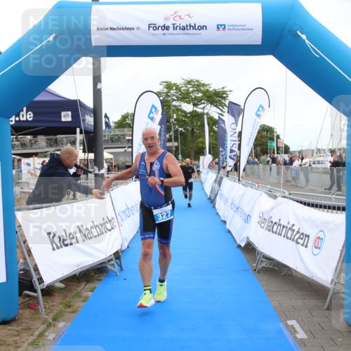16.08.2026 - KN Förde Triathlon 2026 Markus Tischler http://msf.ph/oto/9999856 16.08.2026 12:15:22 Ziel 327, 352, 397, 327, 352, 397 meine-sportfotos.de