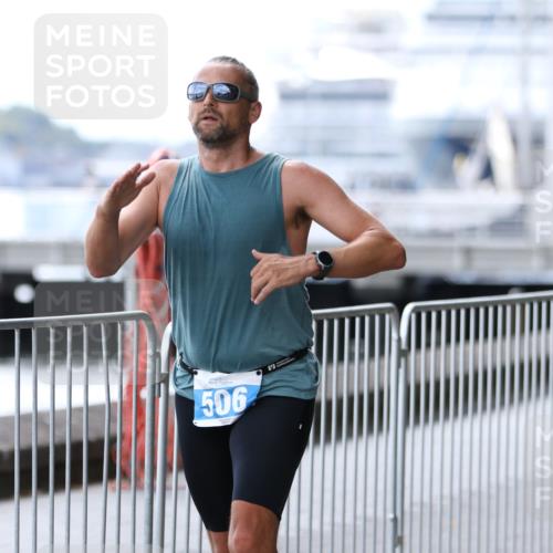 16.08.2026 - KN Förde Triathlon 2026 Antke Förster http://msf.ph/oto/9999872 16.08.2026 13:55:47 Laufen  meine-sportfotos.de