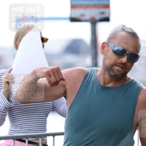 16.08.2026 - KN Förde Triathlon 2026 Antke Förster http://msf.ph/oto/9999877 16.08.2026 13:55:49 Laufen  meine-sportfotos.de