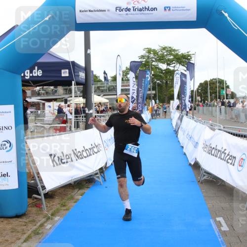 16.08.2026 - KN Förde Triathlon 2026 Markus Tischler http://msf.ph/oto/9999884 16.08.2026 12:15:26 Ziel 327, 352, 327, 352 meine-sportfotos.de