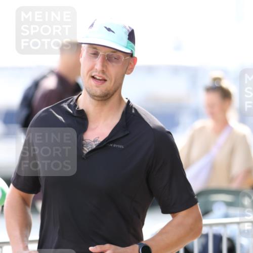 16.08.2026 - KN Förde Triathlon 2026 Antke Förster http://msf.ph/oto/9999900 16.08.2026 13:56:25 Laufen  meine-sportfotos.de