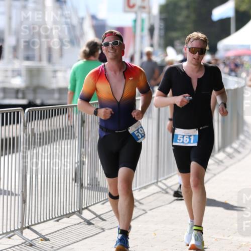 16.08.2026 - KN Förde Triathlon 2026 Antke Förster http://msf.ph/oto/9999910 16.08.2026 13:56:48 Laufen  meine-sportfotos.de