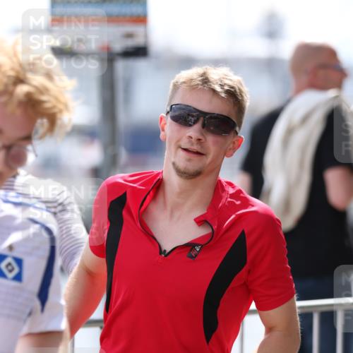 16.08.2026 - KN Förde Triathlon 2026 Antke Förster http://msf.ph/oto/9999922 16.08.2026 13:56:55 Laufen  meine-sportfotos.de