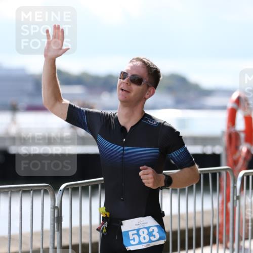 16.08.2026 - KN Förde Triathlon 2026 Antke Förster http://msf.ph/oto/9999985 16.08.2026 13:58:48 Laufen  meine-sportfotos.de