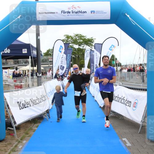 16.08.2026 - KN Förde Triathlon 2026 Markus Tischler http://msf.ph/oto/9999989 16.08.2026 12:16:07 Ziel 392, 408, 392, 408 meine-sportfotos.de